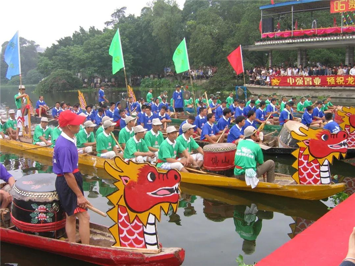 端午赛龙舟.jpg