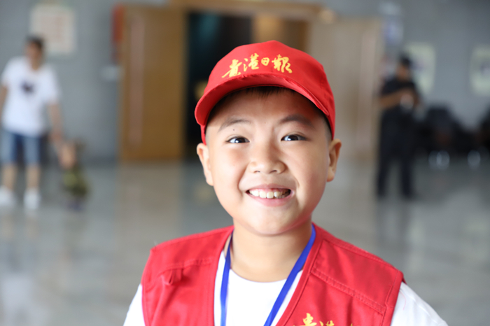 小记者梁蕴曦_副本.jpg