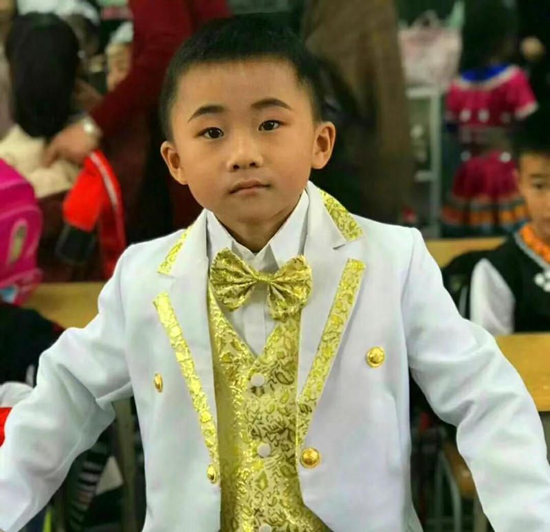 周子杰（荷城小学二年级）.jpg