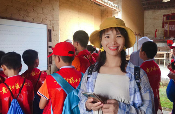 谢珊梅_副本.jpg