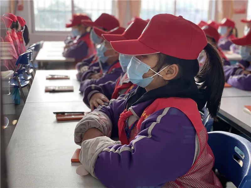 上课2.jpg