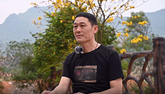 蒲公英工作室《画家来啦》第一期人物专访：谢克安